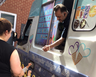 icecream-van-visit-to-monkey-puzzle-maidenhead